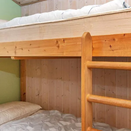 Hotell 6 Person Holiday In Tarm